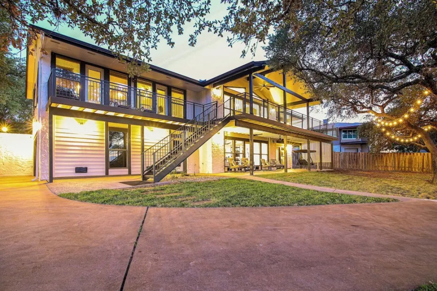 Lago Vista Home w/ Private Pool & Sport Court!