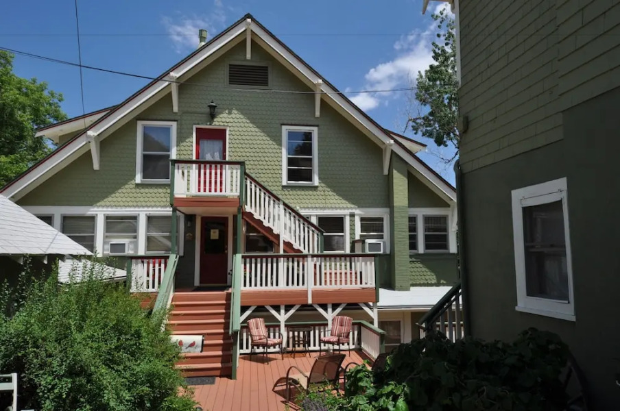 Avenue Hotel Bed and Breakfast