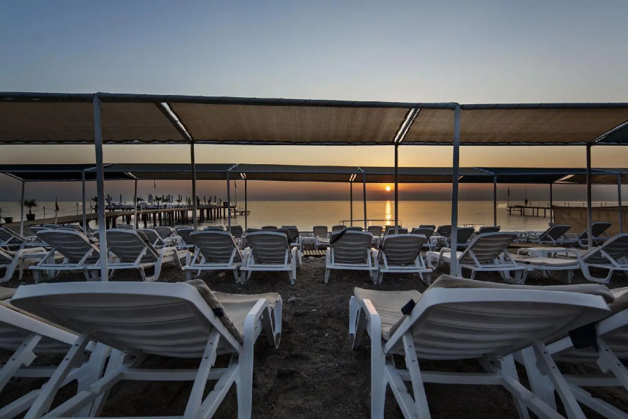 Montana Beach Club Hotel