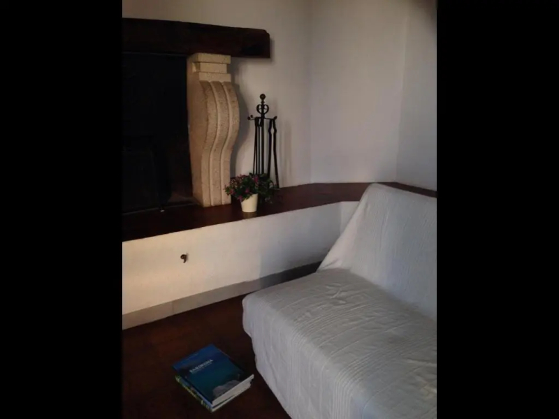 Trilocale Margine Rosso