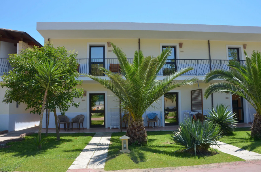 Cala Greca Beach Resort