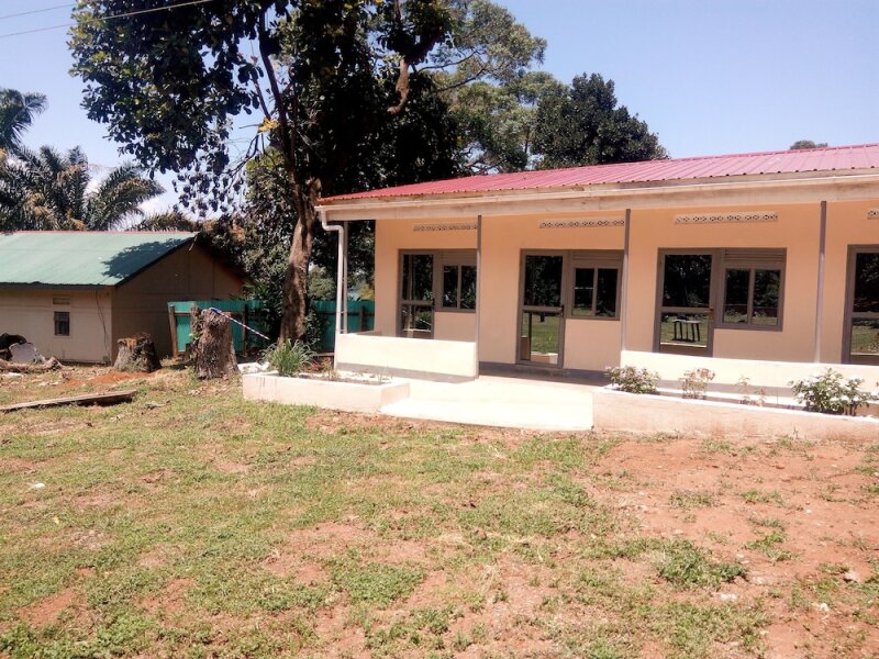 Ssese Islands Beach Hotel - Hostel