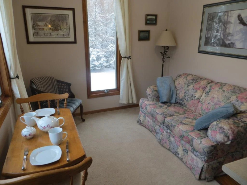 Country Cozy Bed and Breakfast