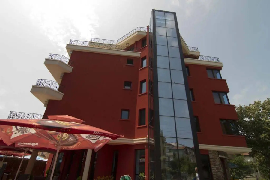 Salena Plaza Hotel