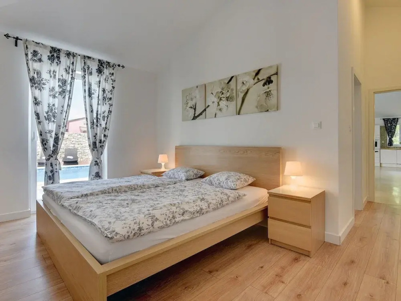 Comfortable Villa With Private Swimming Pool, Table Football, Near Labin