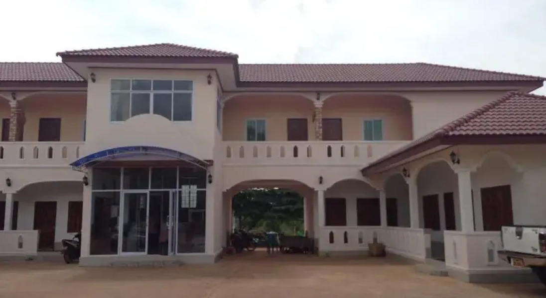 Sompratthana Guesthouse