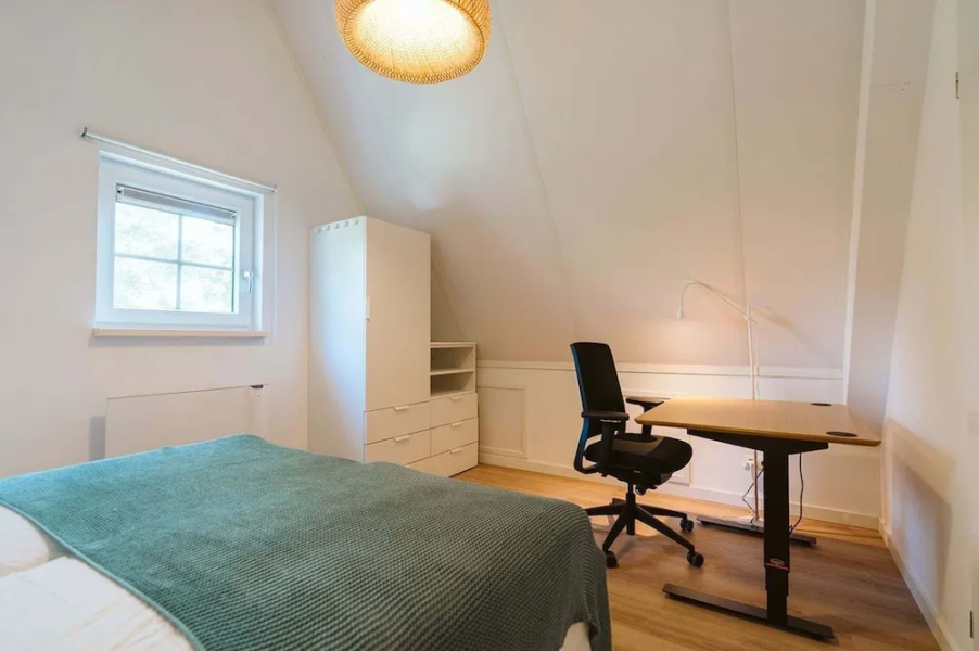 Luxurious 6-person Holiday Villa With a Forest Garden of 4000 m2