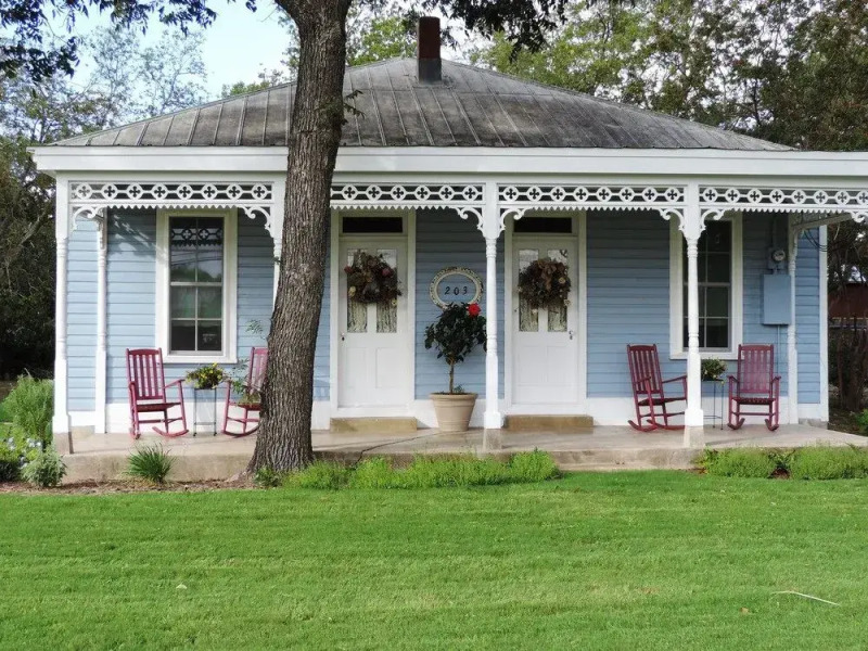 Barbi and Keith's Kottage