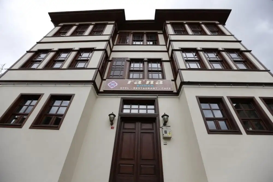 Ra'na Konak