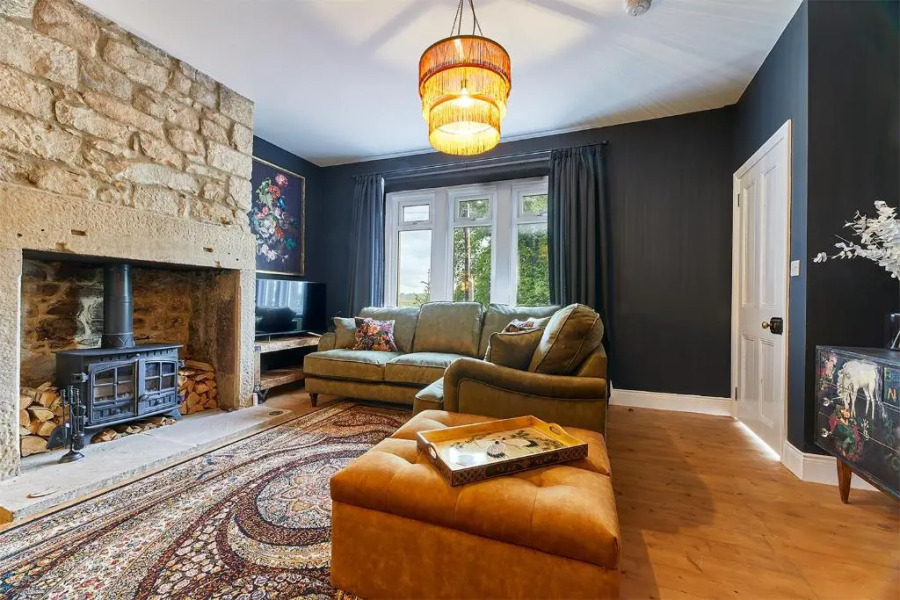 Host Stay Percy Cottage