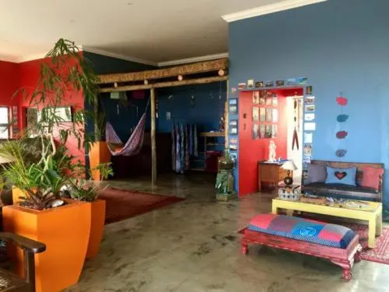 Sensayuma Backpackers