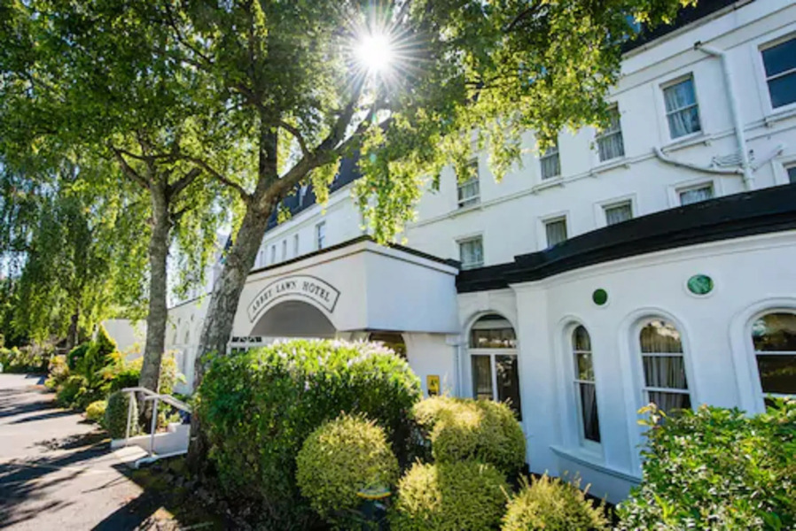 Abbey Lawn Hotel