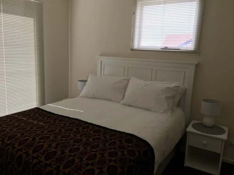 4 at 8 Battery Point Townhouse