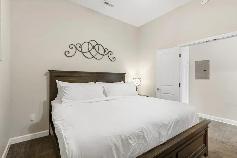 Premium 2 Bedroom Lake View Villa