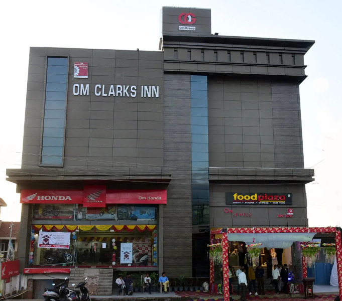 OM Clarks Inn