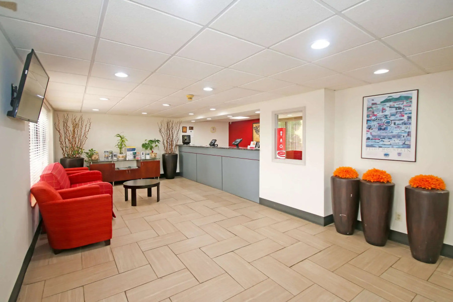 Americas Best Value Inn Pilot Mountain