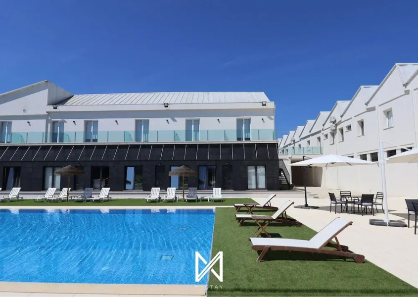 Hotel Lena Village