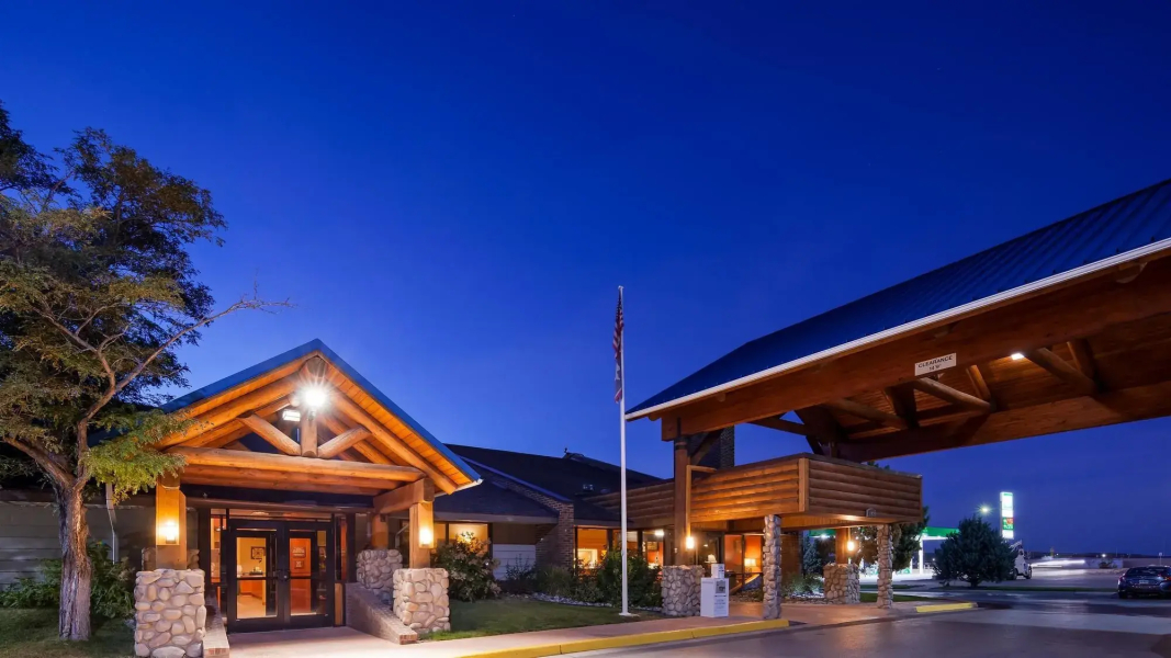 Best Western Tower West Lodge