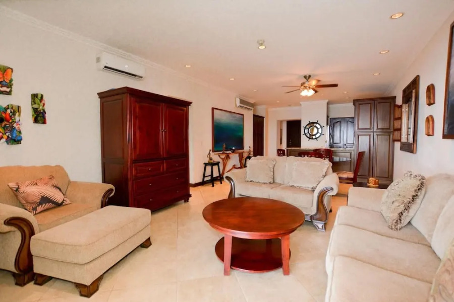 Fifth-Floor Condo with Breathtaking Ocean Views, Stylish Interior & Prime Location Near Flamingo Beach