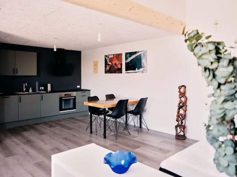 Studio Apartment | Unique Location | Stunning View