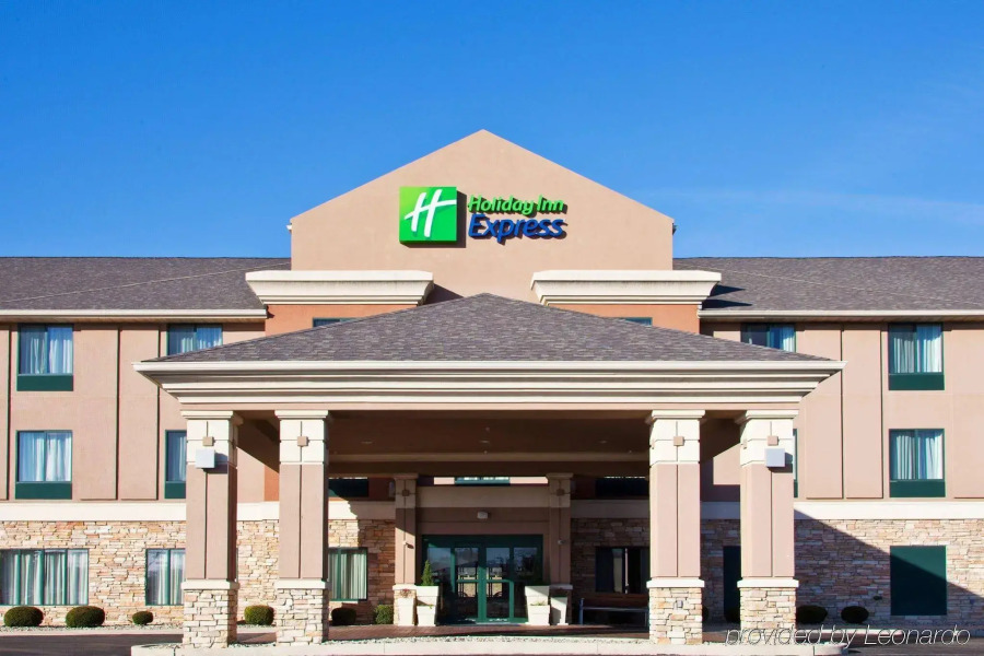 Holiday Inn Express Gas City by IHG