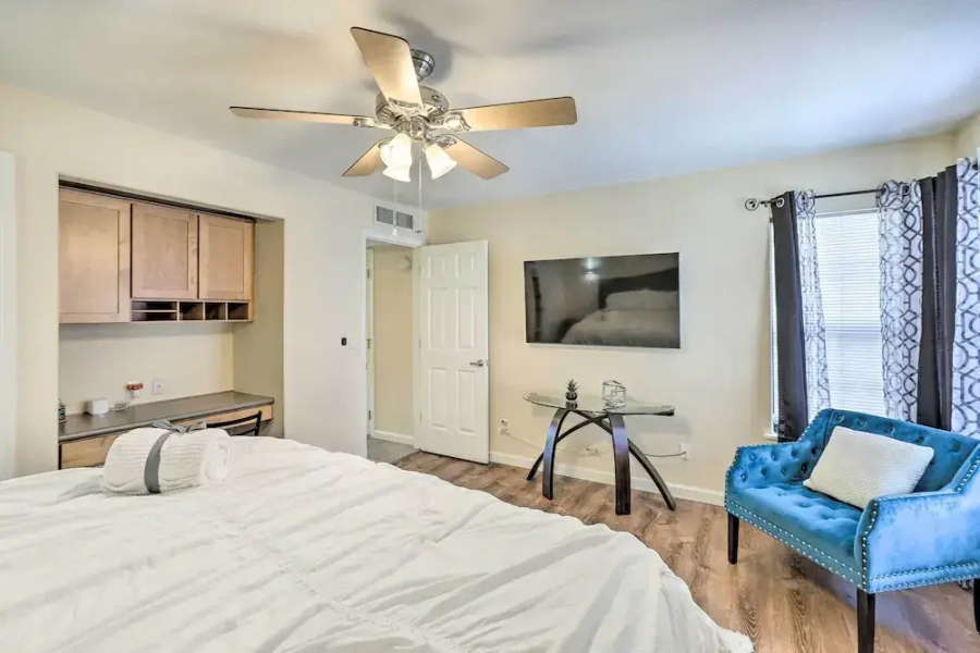 Gorgeous Tucson Getaway w/ Furnished Patio!