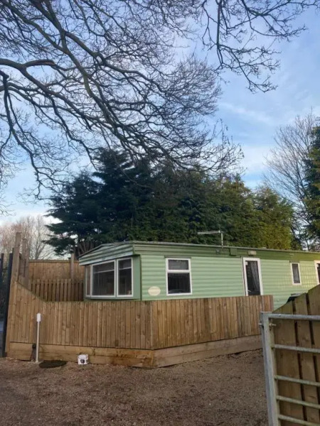 Beautiful Holiday Home - Lake view