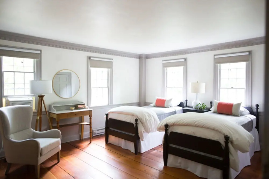 The Squire Tarbox Inn