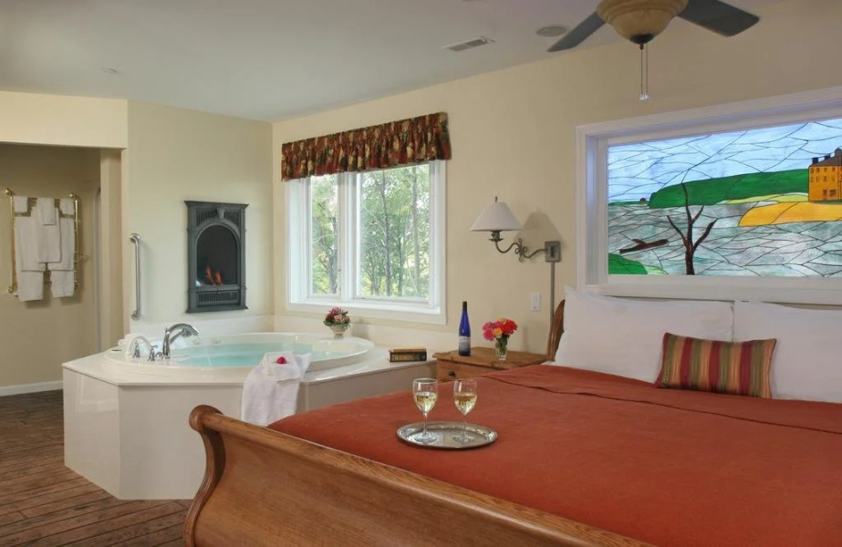 Hermann Hill Village & Chapel