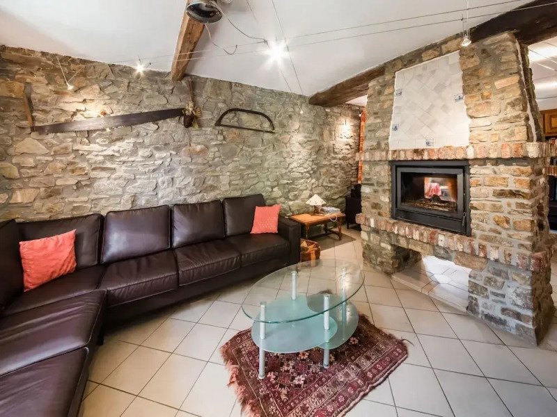 Forestside Escape for 15 Guests