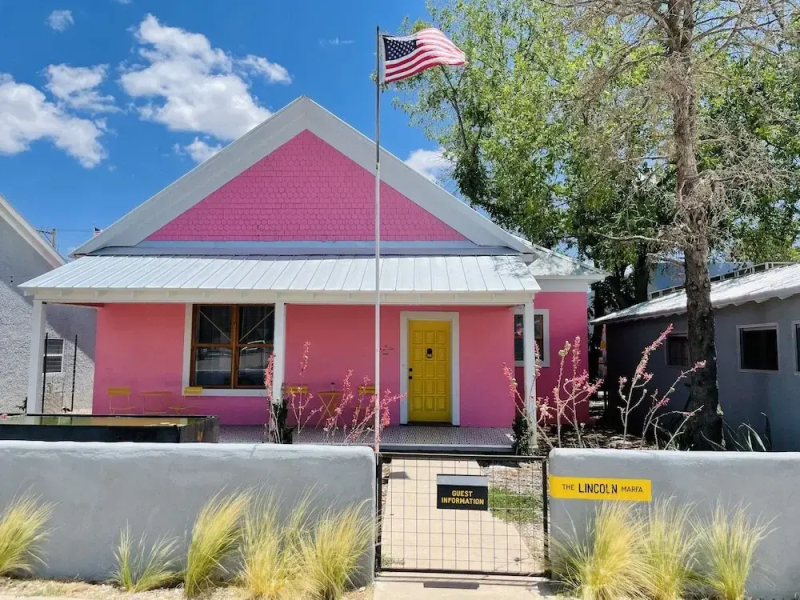 The Lincoln Marfa