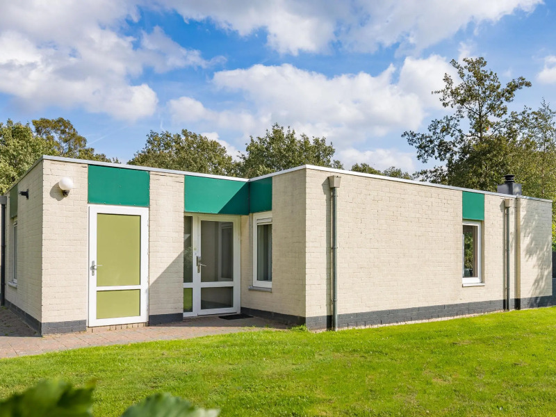 Forest Trails & Pool Nearby