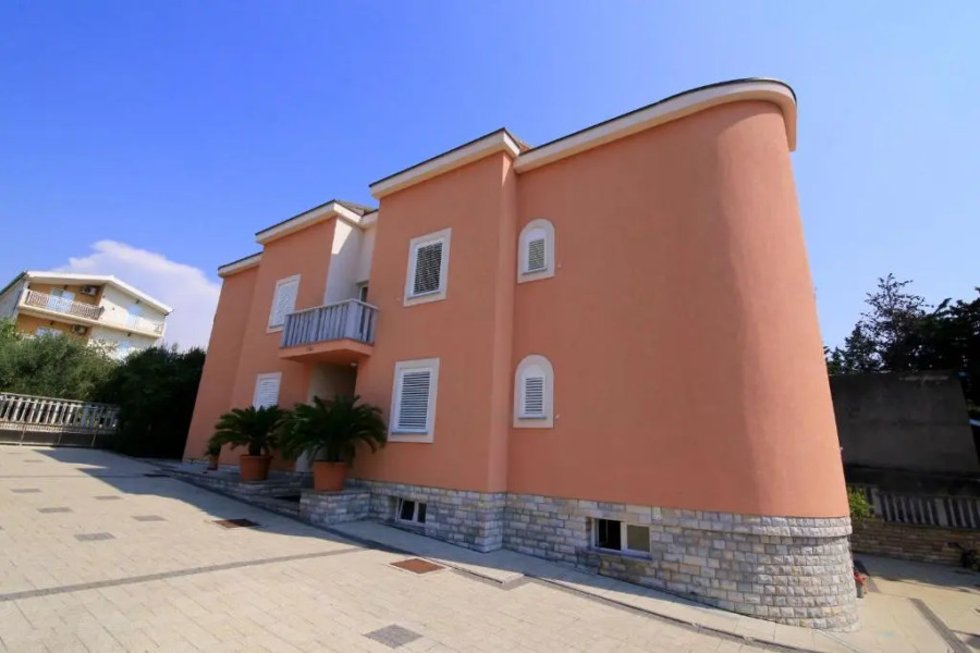 Apartments Šulekić