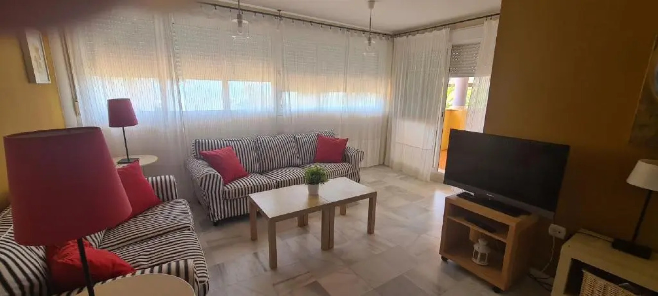 Mirando al mar y lleno de luz VFT/HU/01857