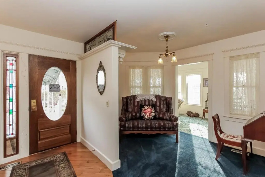 Yelton Manor Bed & Breakfast