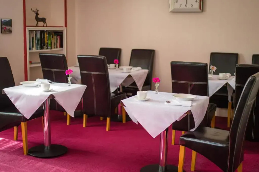 Aden House Bed and Breakfast