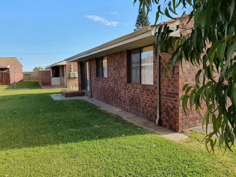 Ocean Beach Chalet 16