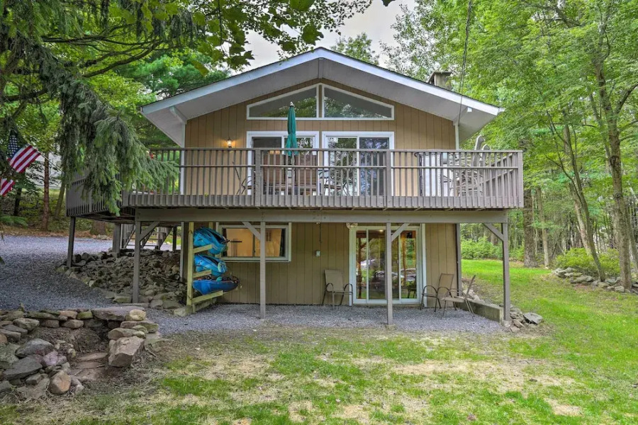Serene Long Pond Home w/ Game Room & Beach Access!