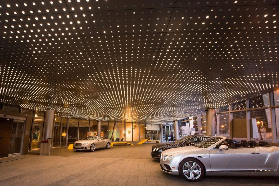 The Art Hotel Denver, Curio Collection by Hilton