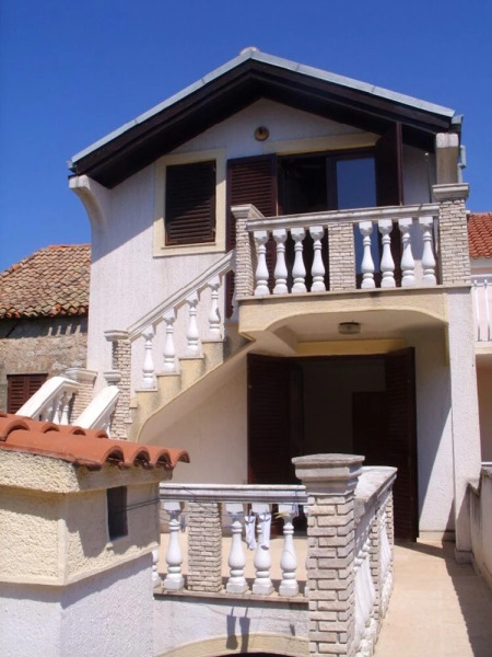 Apartment With 2 Bedrooms in Zlarin, With Enclosed Garden and Wifi - 2