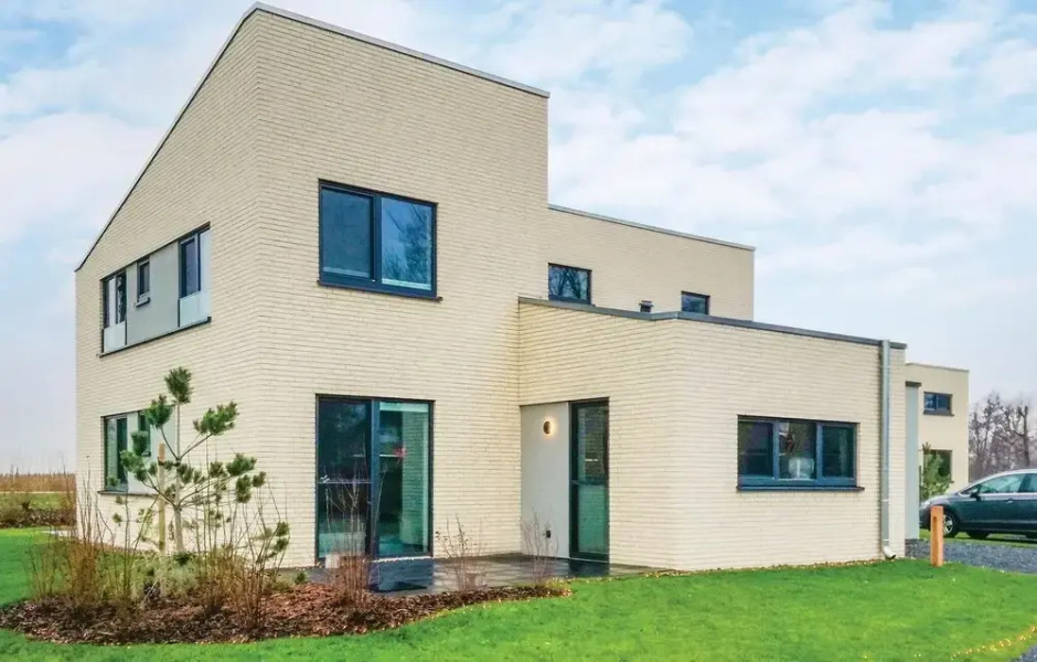 Amazing home in Lembruch/Dümmer See w/ Indoor swimming pool, WiFi and 5 Bedrooms