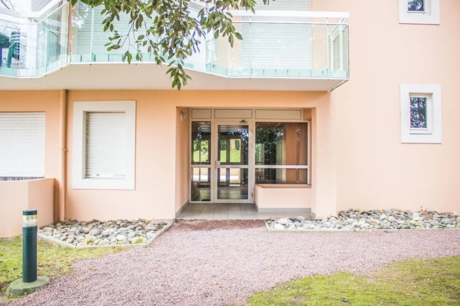 Spacious Apartment With Balcony / Terrace Crossing in Green Surroundings