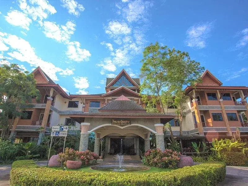 100 Islands Resort & Spa