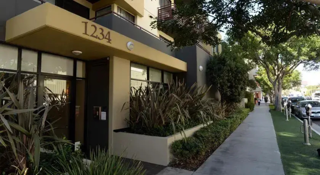 Beach City Suite
