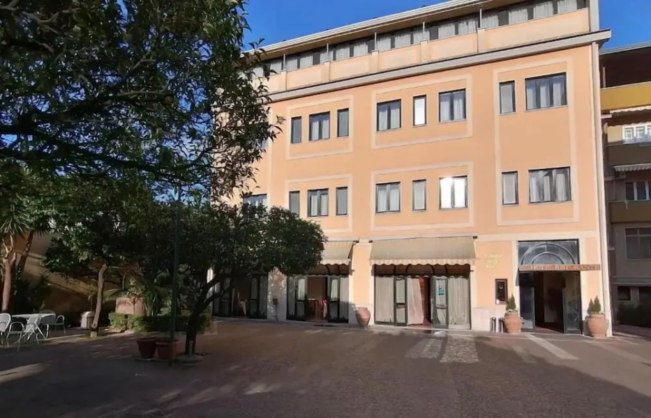 Hotel Giardino Degli Aranci
