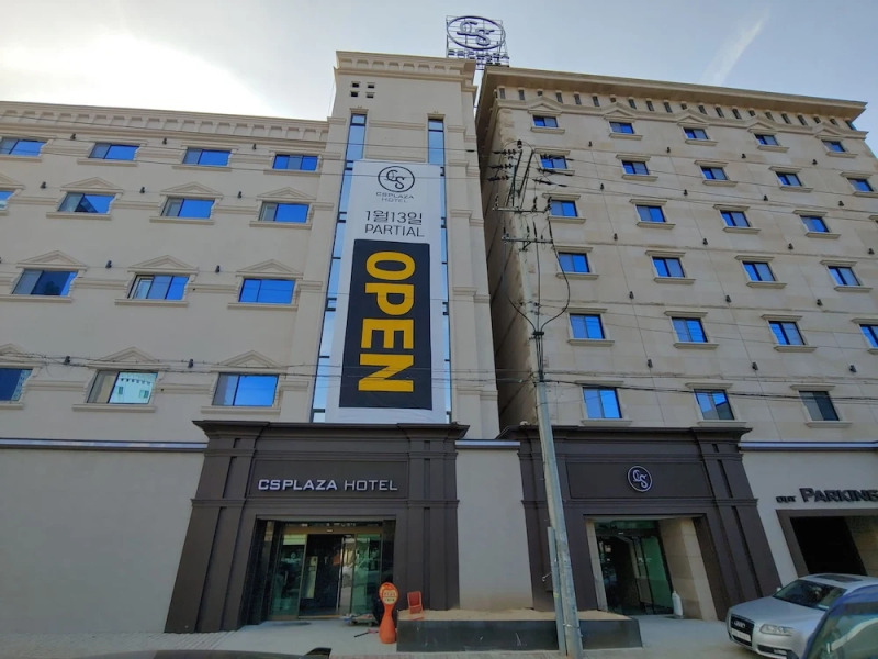 CS Plaza Hotel