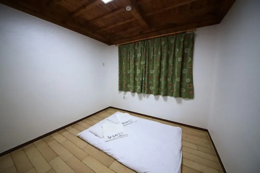 Jangseung Park Pension