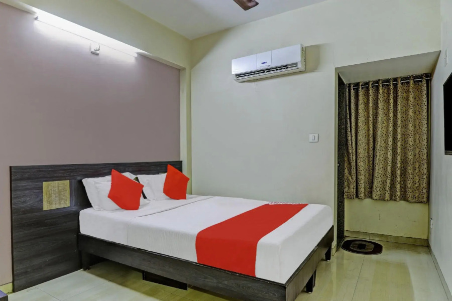 OYO 82461 Hotel Darshan Banquet And Rooms