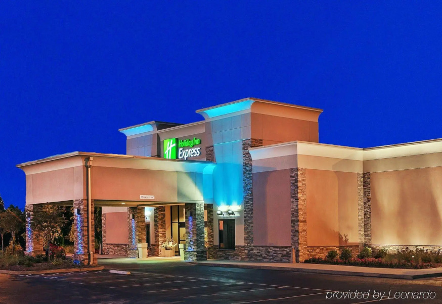 Holiday Inn Express Little Rock Airport by IHG