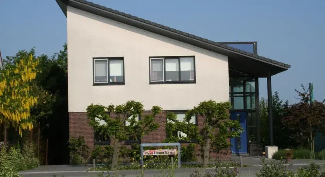 Bed & Breakfast FlowerZzz...